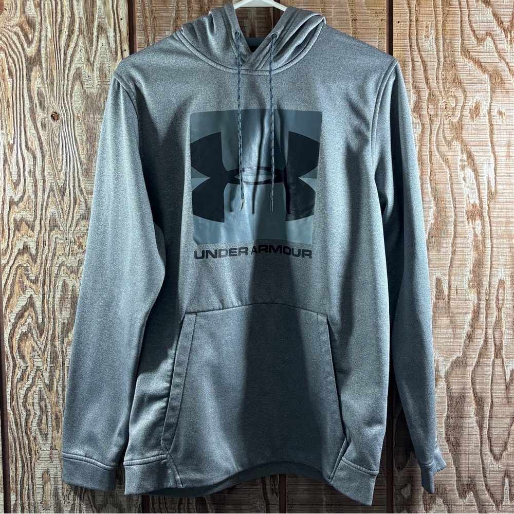 Under Armour Hoodie
